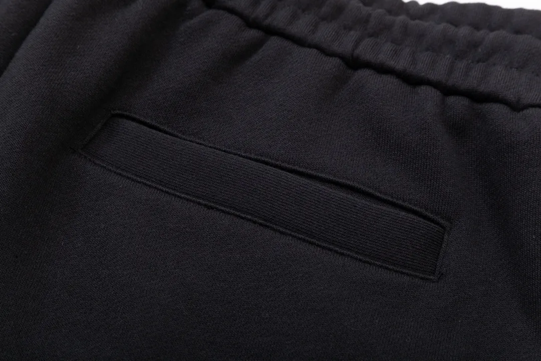 BURBERRY Classic Lo GO 、 Quality 、 、 Breathable Same Style ：Black Sizes： XS Ｓ Ｍ L
